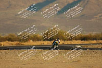 media/Dec-05-2025-CVMA Friday Practice (Fri) [[303bad9a84]]/3-Racer 3 (NRS)/Mock Race/